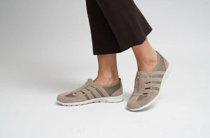 CC Resorts Christine Taupe