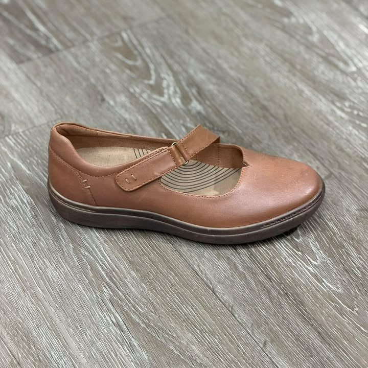 Sala Clarina Tan Waxy