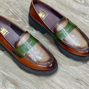 Neo Diana Cuero Loafer