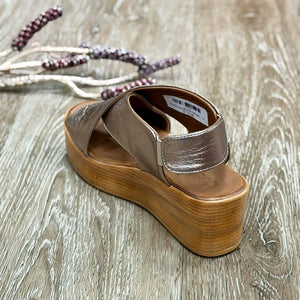 Bueno Isla Mouton Metallic