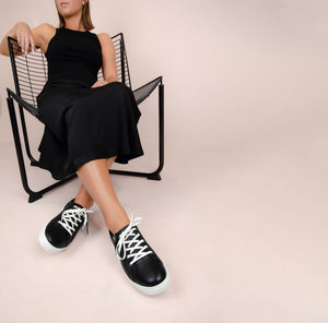 Klouds Cara Black Pebble