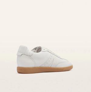 Frankie4 Levi SoftWht Emboss