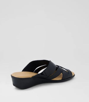 DF Supersoft Padro Black