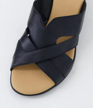 DF Supersoft Padro Black