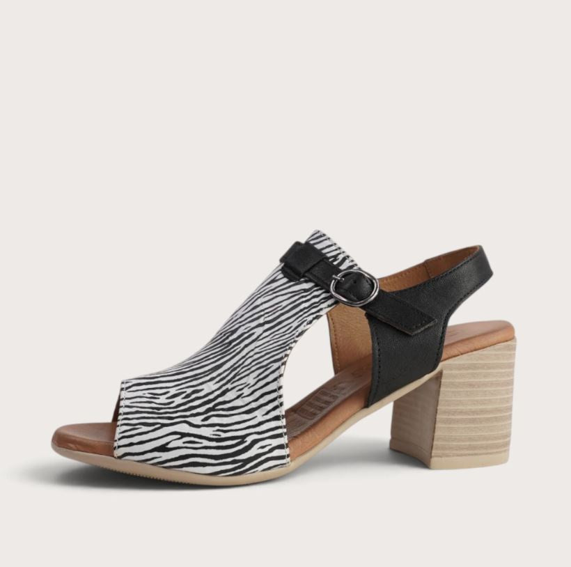 Cabello Poppy Zebra