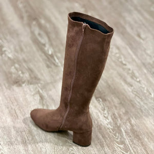 Wilde Saspen Choc Suede
