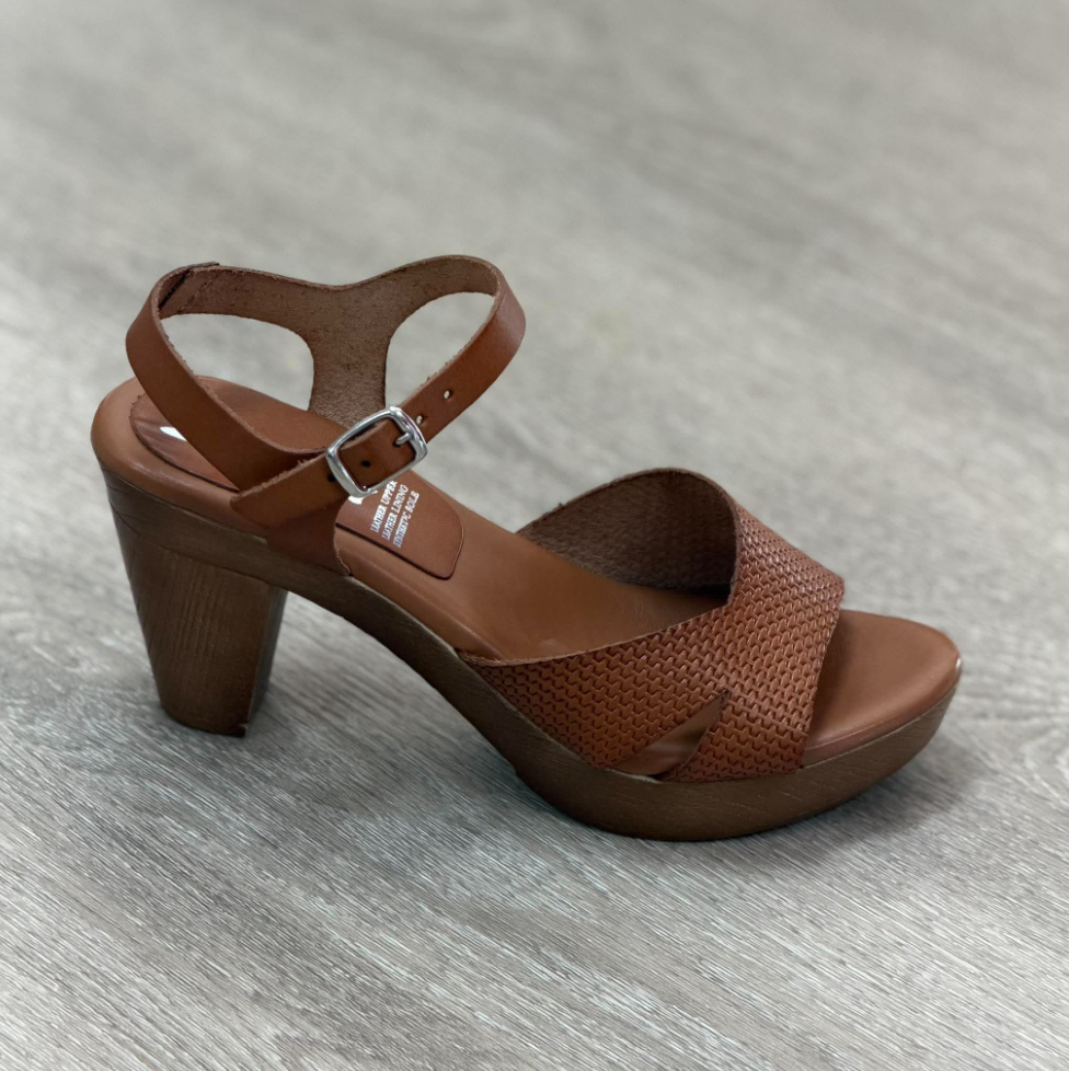 Zeta Fudge Tan