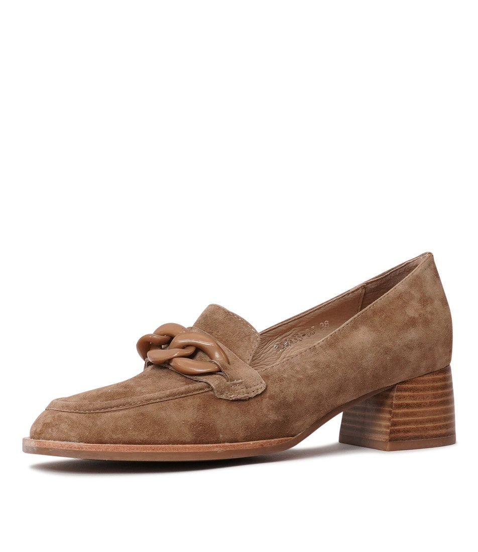 D & J Nomass Lt Choc